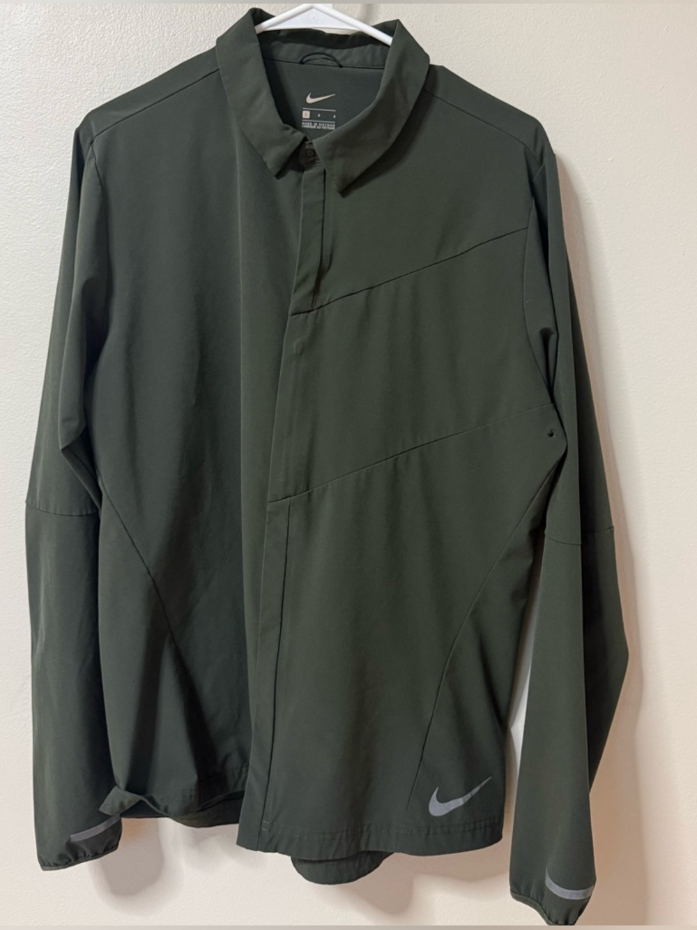 Nike Men's Green Lightweight Running Jacket Large